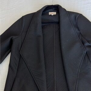 Skies Are Blue Textured Black Blazer